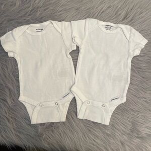 Gerber White Baby Bodysuits